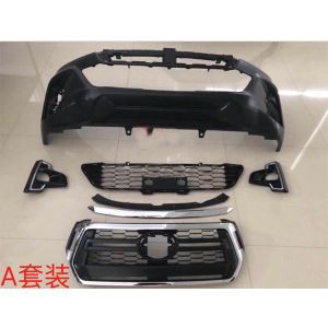 ハイラックスレボ用に改造されたボディキット