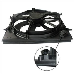 2018年日産ローグスポーツ用ラジエーターファン